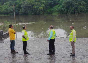 नदीकाठच्या नागरिकांनी सतर्क राहावे असे आयुक्त तथा प्रशासक शेखर सिंह यांचे आवाहन यांनी केले आहे.