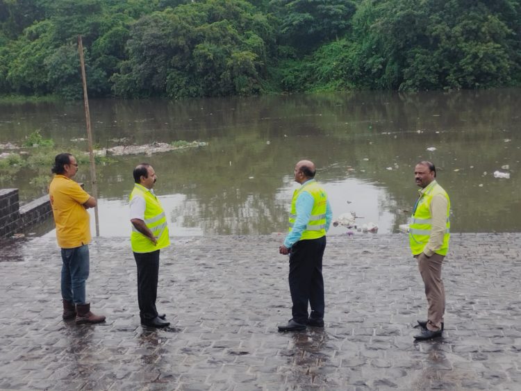 नदीकाठच्या नागरिकांनी सतर्क राहावे असे आयुक्त तथा प्रशासक शेखर सिंह यांचे आवाहन यांनी केले आहे.