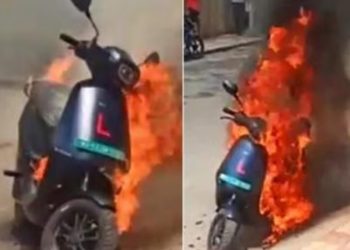 इलेक्ट्रिक बाइक पेट का घेतात? ही आहेत यामागची नेमकी कारणं…