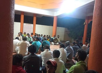 कचरा डेपोमुळे होणारे प्रदुषण योग्य वेळीच रोखणे गरजेचे गावाच्या विकासासाठी गावांच्या समस्या सोडविण्यासाठी तरुण वर्ग आला एकत्र