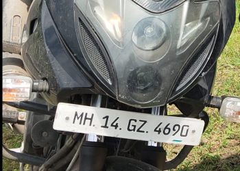 एम एच १४ जि झेड ४६९० हि मोटर सायकल चोरिला गेली आहे