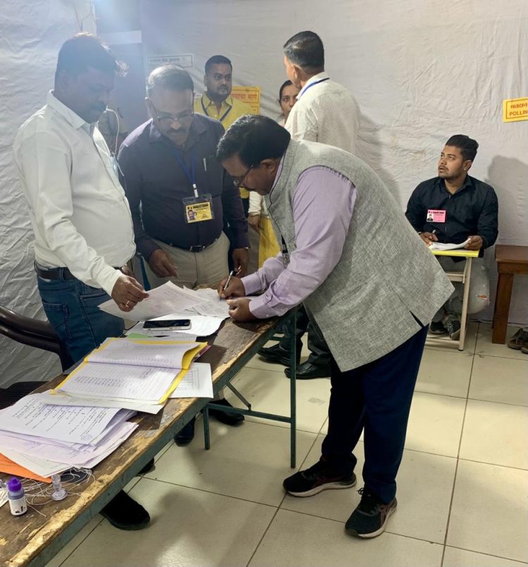 मतदान शांततेत, सुरळीतपणे आणि उत्साहाच्या वातावरणात सुरु…