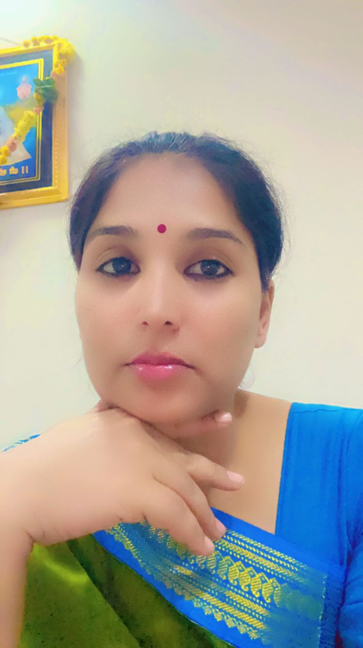 …अखेर कृषिमंत्रीच्या बायकोनेच केली कामगारांची दिवाळी गोड