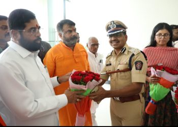 मुख्यमंत्री एकनाथ शिंदे यांचे नांदेड विमानतळावर आगमन