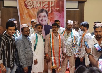 गाठीभेटी घेत अजित गव्हाणे यांनी साधला मतदारांशी संवाद -नागरिकांचा उत्स्फूर्त प्रतिसाद; परिवर्तनसाठी नागरिक ठाम