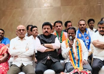 व्यापारी वर्गाच्या समस्या निवारणासाठी कटिबद्ध- आमदार अण्णा बनसोडे यांची ग्वाही बनसोडे यांना विजयी करण्याचा सिंधी बांधव व व्यापाऱ्यांचा निर्धार