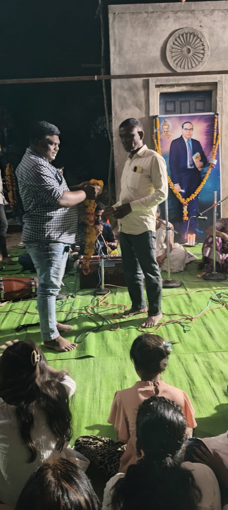 ब्रह्मगाव ता गेवराई येथे डॉ बाबासाहेब आंबेडकर यांच्या 135 वी जयंती उत्साहात साजरी करुण्यात आली